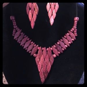 Purple Heart Wooden Necklace Set